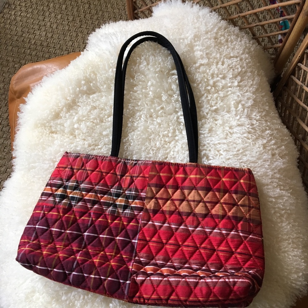 Retired Vera Bradley 100% Silk Quilted Handbag